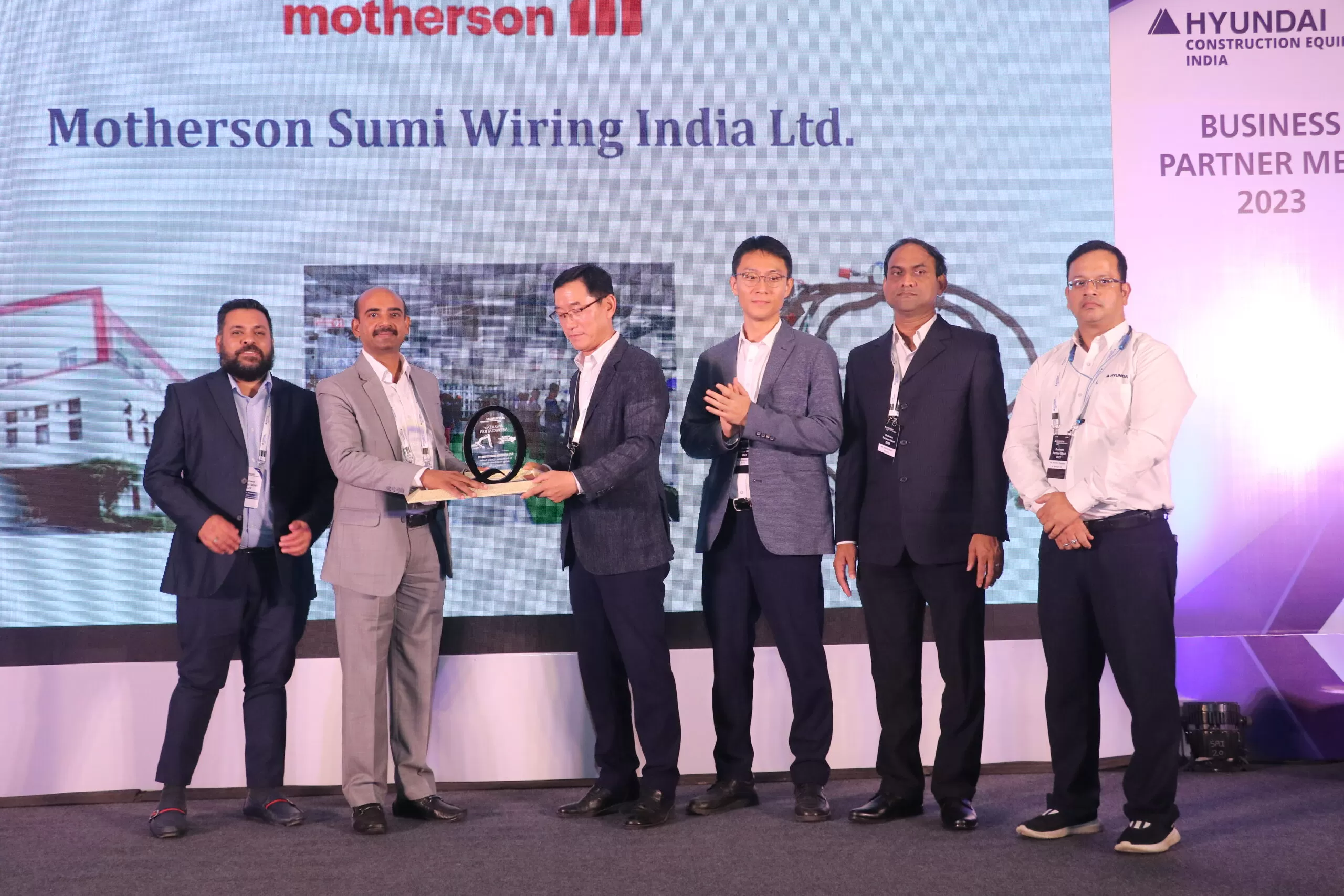 Encore Events & Promotions logo — premium Corporate Business Meet Planners in Pune, expert in dealers-meet event management, Pune corporate event management and catering, corporate event planners in Pune, and MICE event planners.